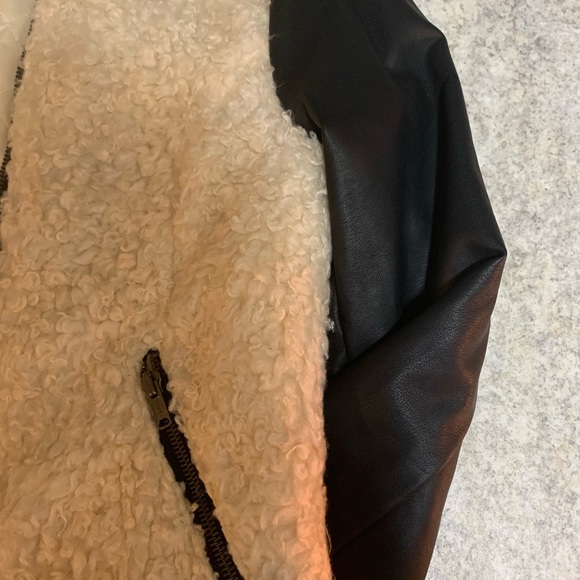 American Eagle Sherpa Teddy Faux Leather Coat - Picture 2 of 5